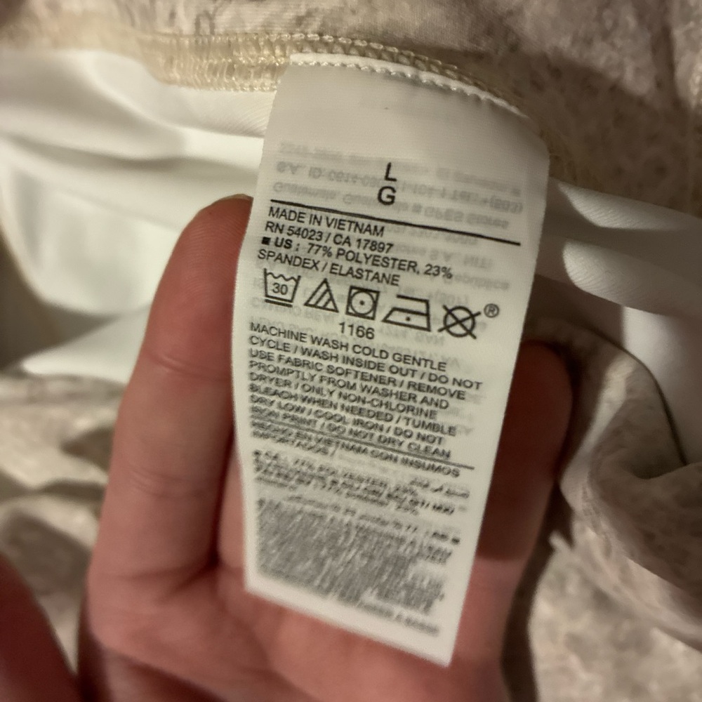 Light gray snake print leggings